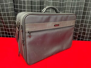 【倉庫整理品】Samsonite USA 鍵付きビジネスバッグ 検:ノートPC/出張用/旅行バッグ/ショルダーバッグ/スーツケース/ サムソナイト