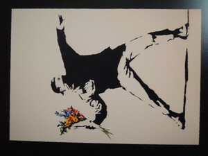 A4 額付き ポスター Banksy フラワーボンバー 花束 バンクシー 男 FLOWER BOMBER STREET ART オレンジ 背景