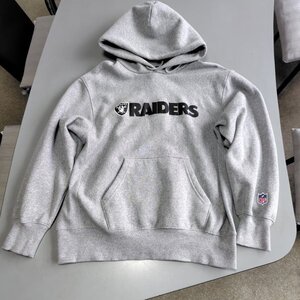 ★美品★GU Raiders プルオーバー パーカー グレー Mサイズ★ジーユー 灰 NFL レイダース ストリート スケーター★