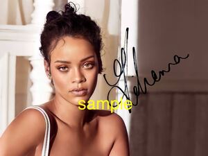 【送料込み】リアーナ　高画質　サイン　フォト　写真　ポートレート　Rihanna