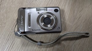 FUJIFILM 富士フイルム コンパクトデジタルカメラ5.1　FinePix デジカメ カメラ COOLPIX Cyber-shot