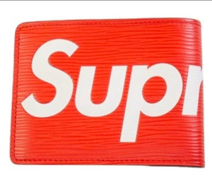 限定価格☆値下げ交渉可☆Supreme Louis Vuitton 二つ折り財布