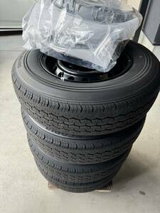 ハイエース　2024年製　新車外し　200系　ブリジストン ECOPIA RD613　195/80R15　107/105S　LT　4本セット　ホイールキャップ　