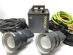 COMET CB-2400IV ジェネレータ CB-25H 2灯セット バッグ付き ストロボ フラッシュ セット カメラ周辺機器 コメット 中古