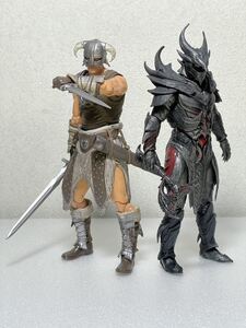 【Daedric Warrior】skyrim スカイリム　ドラゴンボーン　フィギュア