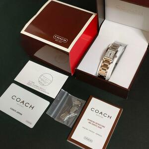 美品【稼働品】COACH　コーチ　ホワイト　レディース時計　スクエア　クオーツ