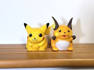 ポケモン貯金箱　ピカチュウ　ライチュウ　任天堂　現状品