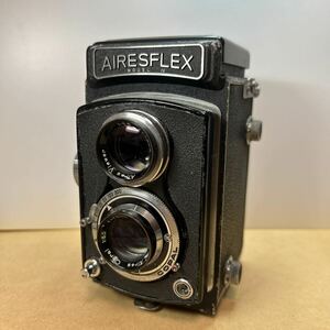 二眼レフカメラ　AIRESFLEX アイレスフレックス　Ⅳ型　ジャンク品