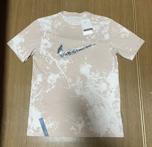 新品未使用　ナイキ　ランディビジョン　ランニングトップTシャツ MサイズTシャツ