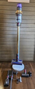 【美品】ダイソン Dyson SV14 V11 absolute PRO 直販限定ゴールド 充電スタンド付き