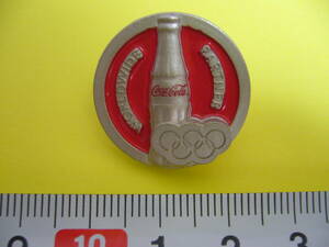 コカコーラ ピンバッジ / 2004 アテネオリンピック ☆ Coca-Cola コンツアーボトル (1) コカ・コーラ ピンバッチ / 送料84円