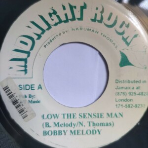 Bobby Melody / Love The Sensie Man