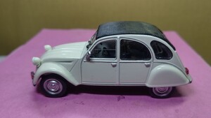 スケール 1/43 CITROEN 2CV ！ 世界の名車コレクション！ デル プラド カーコレクション！