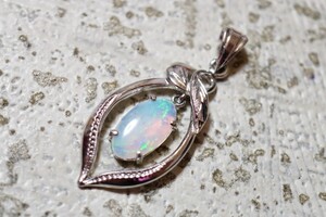 1244 天然オパール opal ペンダント ネックレス ヴィンテージ アクセサリー SILVER刻印 天然石 宝石 色石 カラーストーン 装飾品