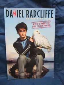 洋書346■DANIEL RADCLIFFE NO ORDINARY WIZARD / GRACE NORWICH【USED古本】