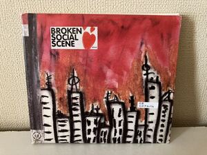 BROKEN SOCIAL SCENE C-7