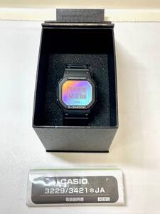 F6144i　CASIO G-SHOCK　DW-5600SR　3229　QZ　デジタル文字盤　ブラック　レインボー　カシオ　ジーショック　箱/付属品有　現状稼働品