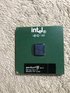 Intel Pentium III Processor 800 MHz, 256K Cache, 133 MHz FSB PPGA370 純正CPUクーラー 動作未確認 ジャンク品