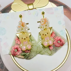 ♡レジン猫ちゃん×インド刺繍リボンピアス/イヤリング♡