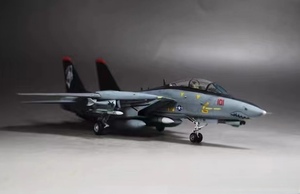 1/72 アメリカ海軍 F-14D トムキャット 組立塗装済完成品 