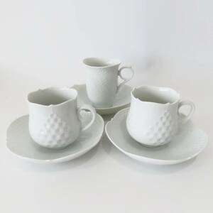 M09-A12 未使用訳アリ品 Meissen マイセン 波の戯れ ホワイト カップ&プレート1客 / ホワイトレリーフ カップ&プレート2客 まとめ