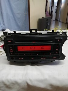 再生動画記載 トヨタ　ヴィッツ　純正　オーディオ　CDプレイヤー　86120-52B20 TOYOTA 富士通テン 12v デッキ 動作確認済み