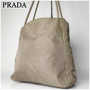 【極美品】PRADA プラダ ナイロン 三角プレート バッグ ワンショルダー トートバッグ ハンドバッグ バック グレージュ グレー レディース