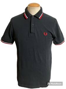 美品 英国製 FRED PERRY フレッドペリー ライン入 ポロシャツ 36 黒赤 イングランド メンズ xpv