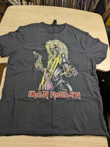 【服飾】 ビンテージ レア Tシャツ バンド 当時物? IRON MAIDEN 2017 AMPLIFIED S 黒 半袖