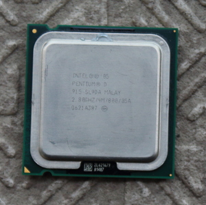 INTEL　PENTIUM　D915　2コア LGA775　