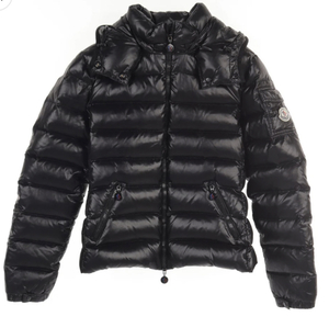 国内直営店購入定価25万位★MONCLER モンクレールダウンジャケット　コート