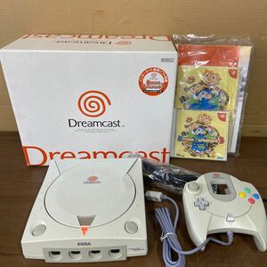 UTs351 【未使用★】 SEGA セガ Dreamcast ドリームキャスト HKT-3000 ドリームパスポート3 箱付 ACアダプタ欠品 通電のみ確認 現状品