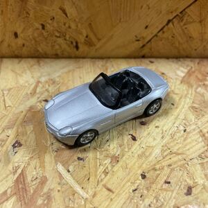 マイスト BMWZ8 ミニカー