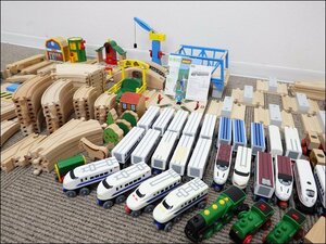 BRIO ブリオ◆木製プラレール 新幹線 貨物 レール 橋 駅◆木製玩具 まとめて セット