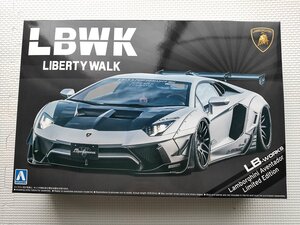 アオシマ 1/24 LBワークス ランボルギーニ アヴェンタドール リミテッドエディション Ver.1