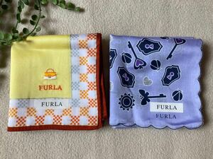 ★新品★FURLA フルラ　ハンカチ2枚セット　イエロー系紫系のセットです。