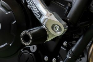 Z650RS 22～23　エンジンスライダー　シルバー　OVER（オーヴァー）