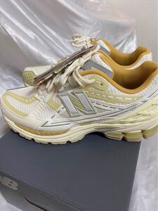 希少 本物正規品 New Balance 1906R Lunar New Year Sea Salt 24.0cm M1906NLY