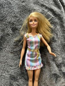 Barbie Ice Cream Shop with Dress 12 in Blonde Doll Toy 海外 即決