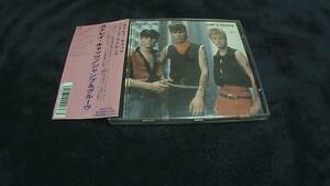 ｓｔｒａｙ　ｃａｔｓ　ｊｕｍｐ＆ＧＲＯＯＶＥ　live in montruex　1981 brian setzer ネオロカビリー　コレクタープレスwilko johnson