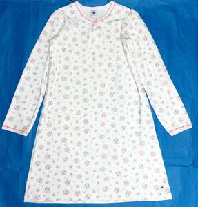 国内正規プチバトー★PETIT BATEAU★パジャマ トップス 10歳140cm 白地に花柄★新品タグ付