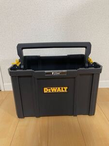 DEWALT TSTAK ミルクボックス　DWST17809 ティースタック2.0 工具箱　電気工事士　アウトドア　道具箱　アメリカ