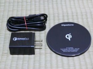 中古品　Gigastone　ワイヤレス充電器　GA-9600B