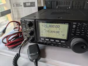 ICOM アイコム　IC-9100　HF＋50MHz＋144MHz＋430MHz　100W～50W機　ALL MODE (SSB/CW/AM/FM/RTTY/PSK)　サテライト機能搭載　美品　