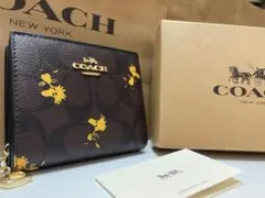 19 新品未使用 coach コーチ 二つ折り ミニ財布 ウッドストック