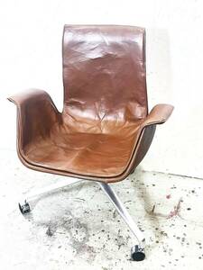 M2717 大【希少！】モビリア/MOBILIA　Kill international　Tulip Chair　チューリップチェア 　ブラウン　ヴィンテージ