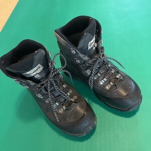 中古＊GORE・TEX SCARPA スカルパ US7.5 トレッキングシューズ 登山靴 イタリア製