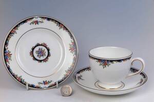  ウェジウッド 　　Cup&Saucer&Plate　　　=　　OSBONE　(1級品) 　