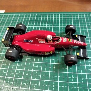 　格安　フェラーリF1　92FA no27 Jアレジ　タメオキット素人完成品　BBR　1/43