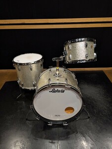 LUDWIG 60’s Vintage Big Beat Silver Sparkle 22BD、16FT、12TT ドラムセット ラディック